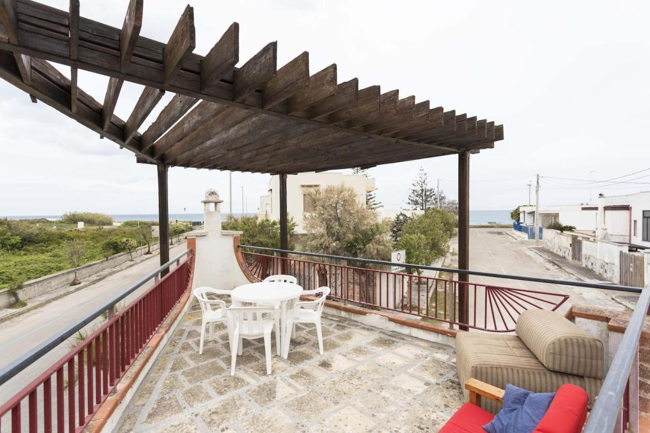 Villa La Nave - Fronte Mare San Foca Exterior foto